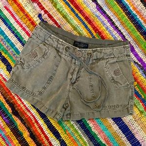 Darling Sanctuary Green linen Shorts 27